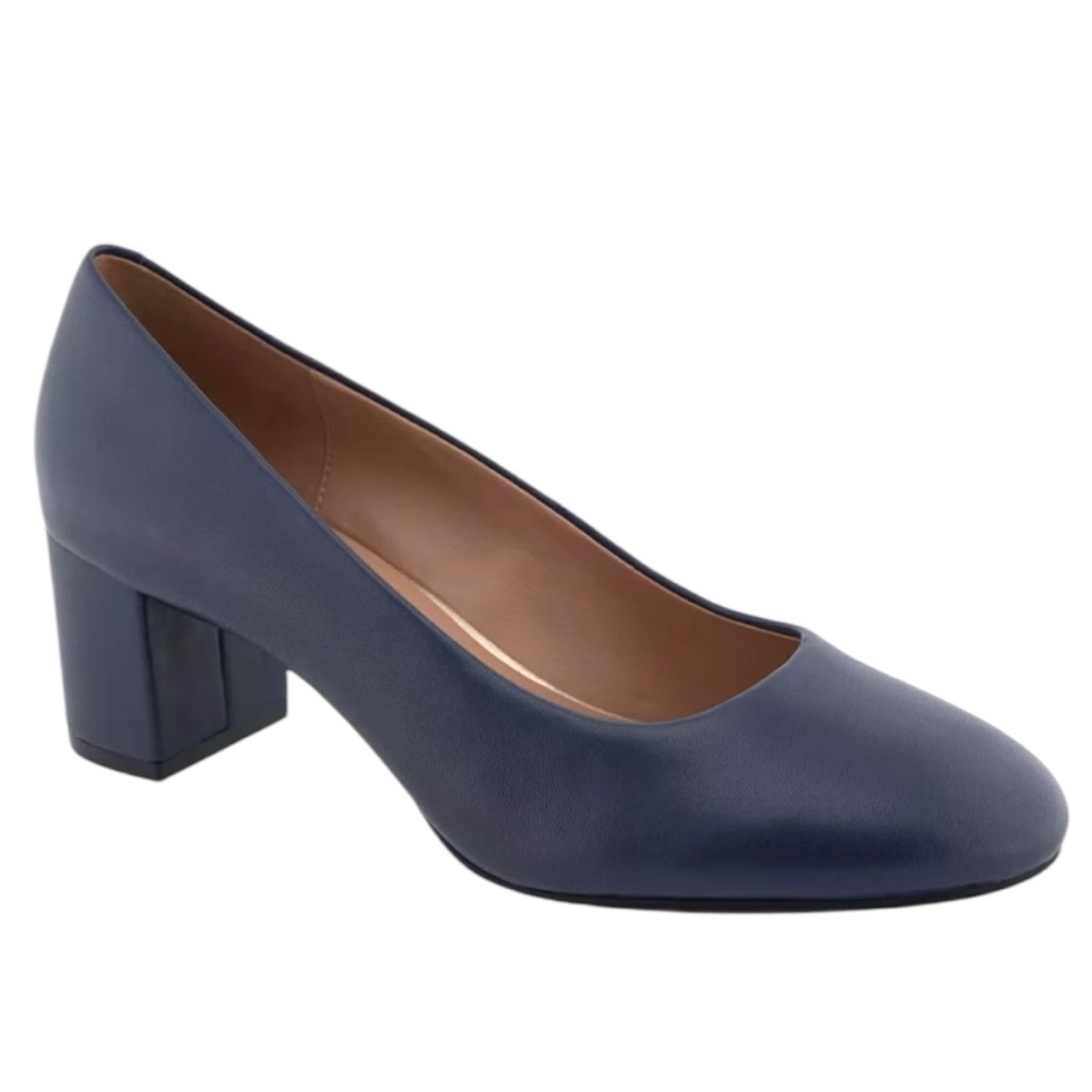 Aerosoles Ebel Leather Pumps - Size 9.5W - New Without Box!